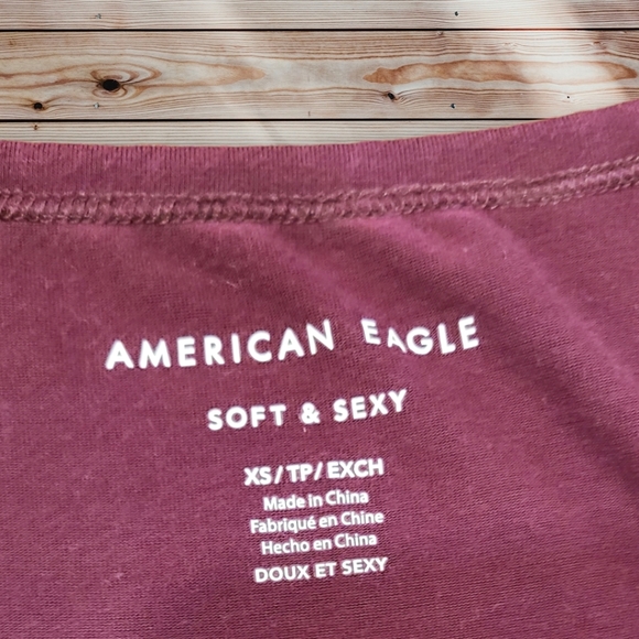 American Eagle Soft & Sexy Floral Peplum Tee Size XS - Picture 3 of 4